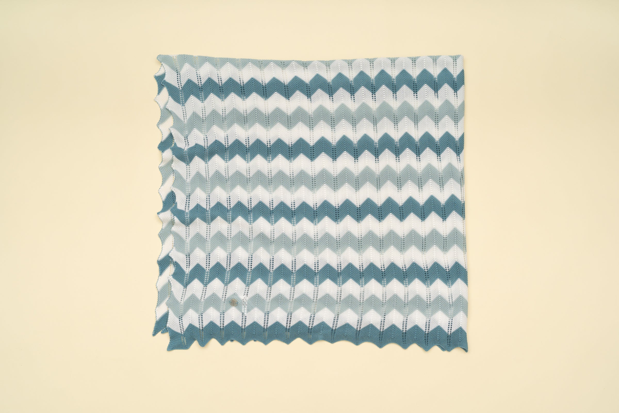 Lago Knitted Blanket