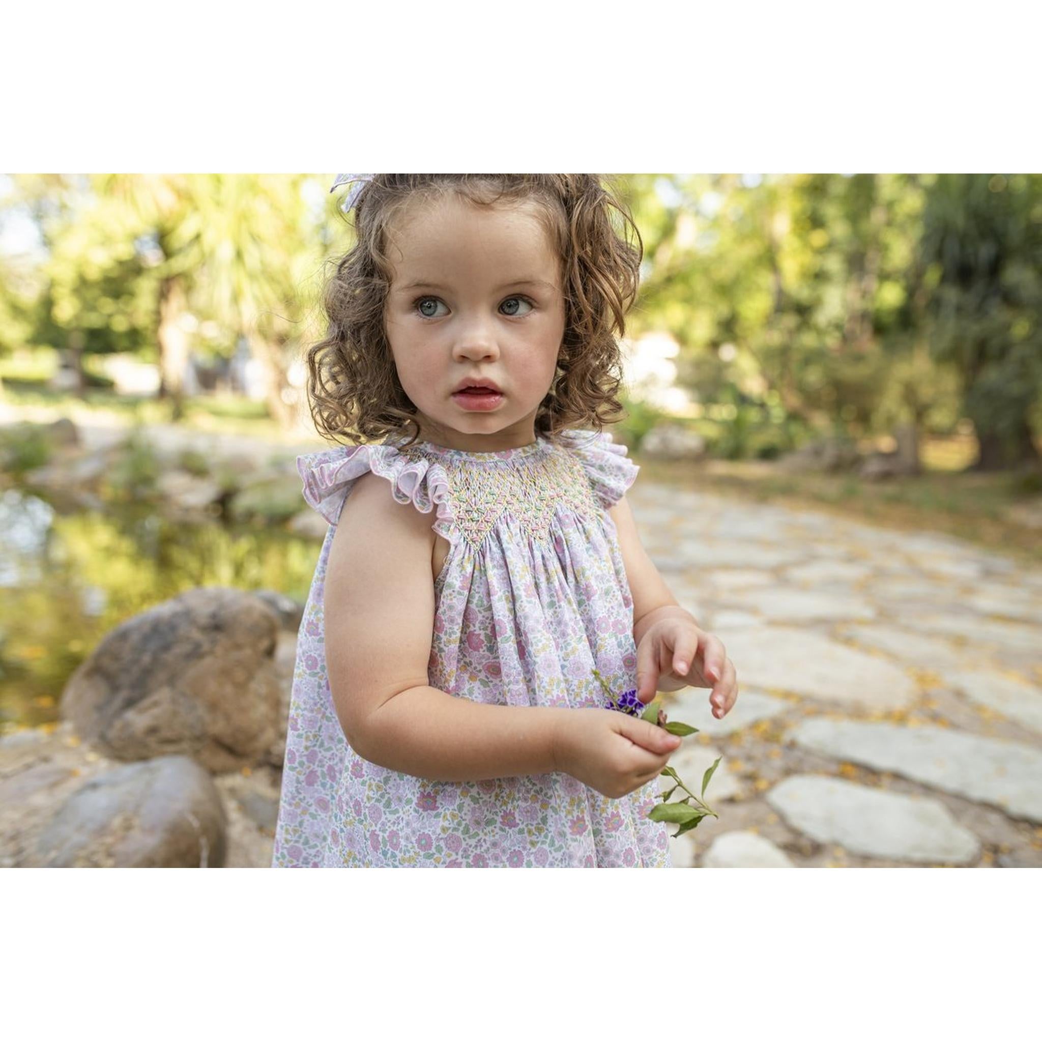 Rosas Pastel Hand Smocked Jesusito
