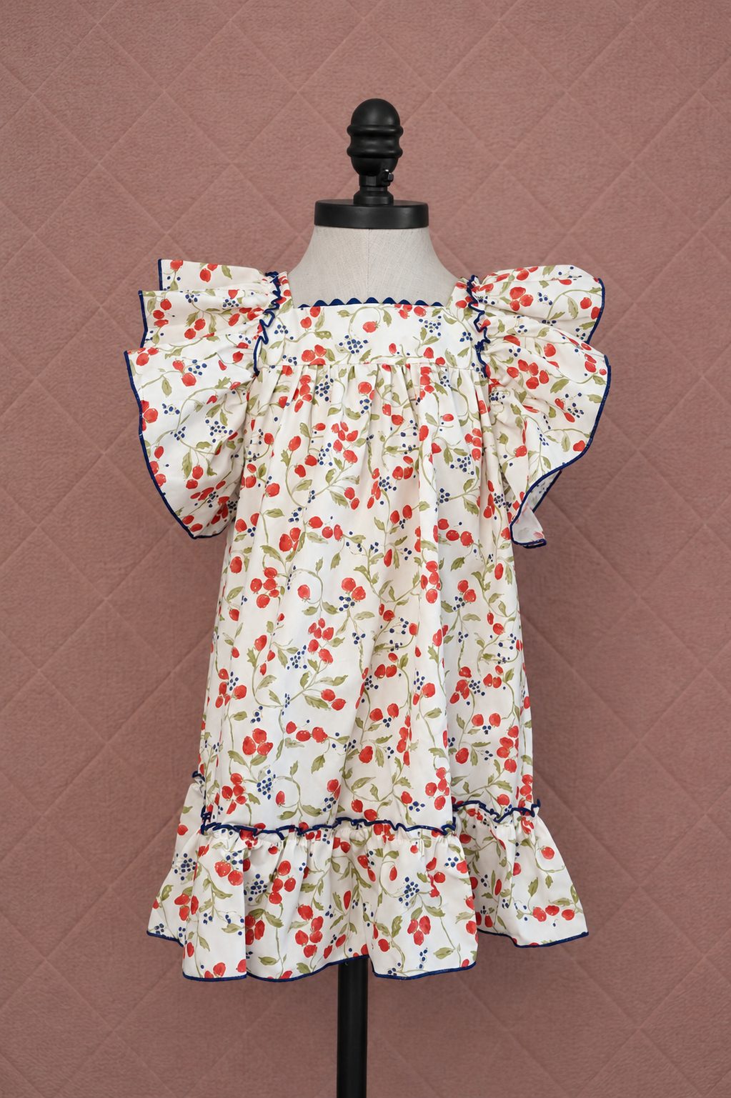 Fresa Ruffle Dress