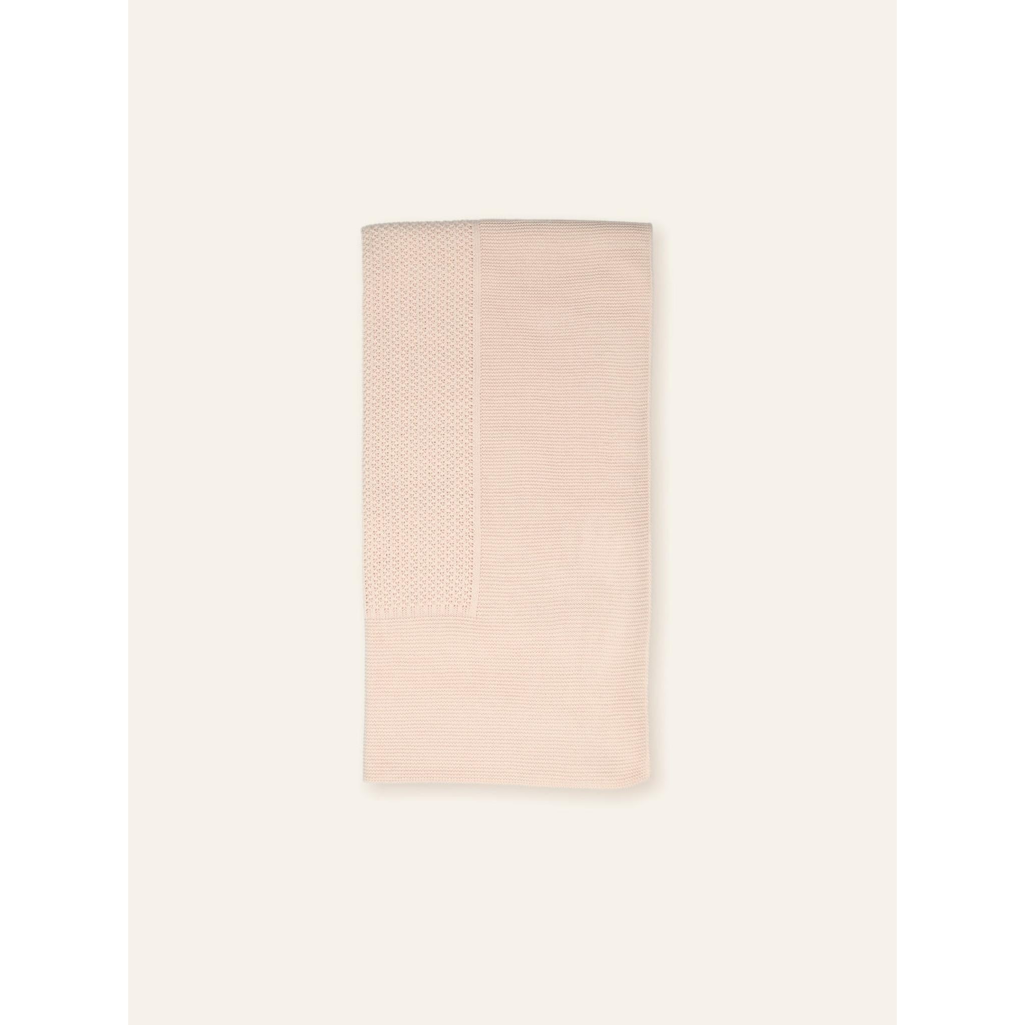 Sueno Empolvado Knitted Blanket