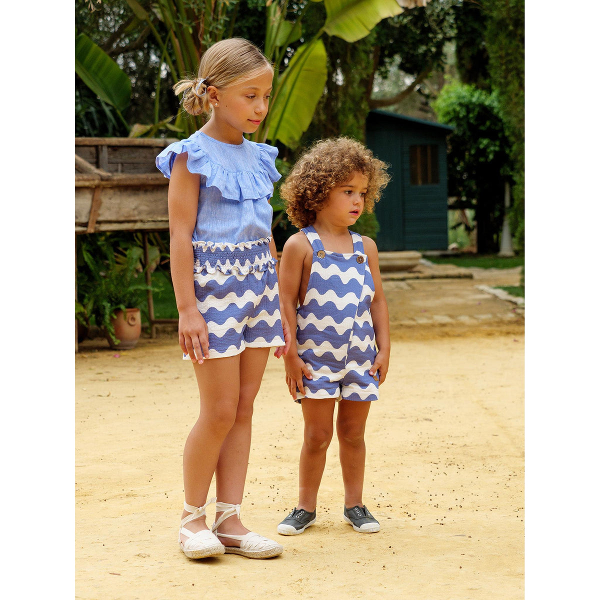 Waves Short Set