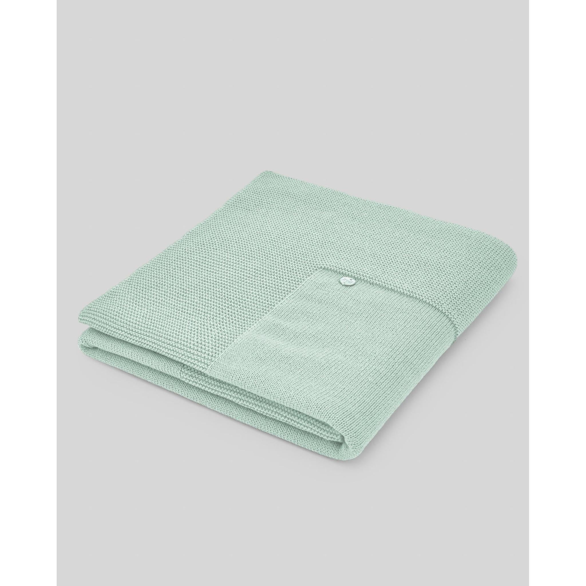 Esencial Knitted Blanket