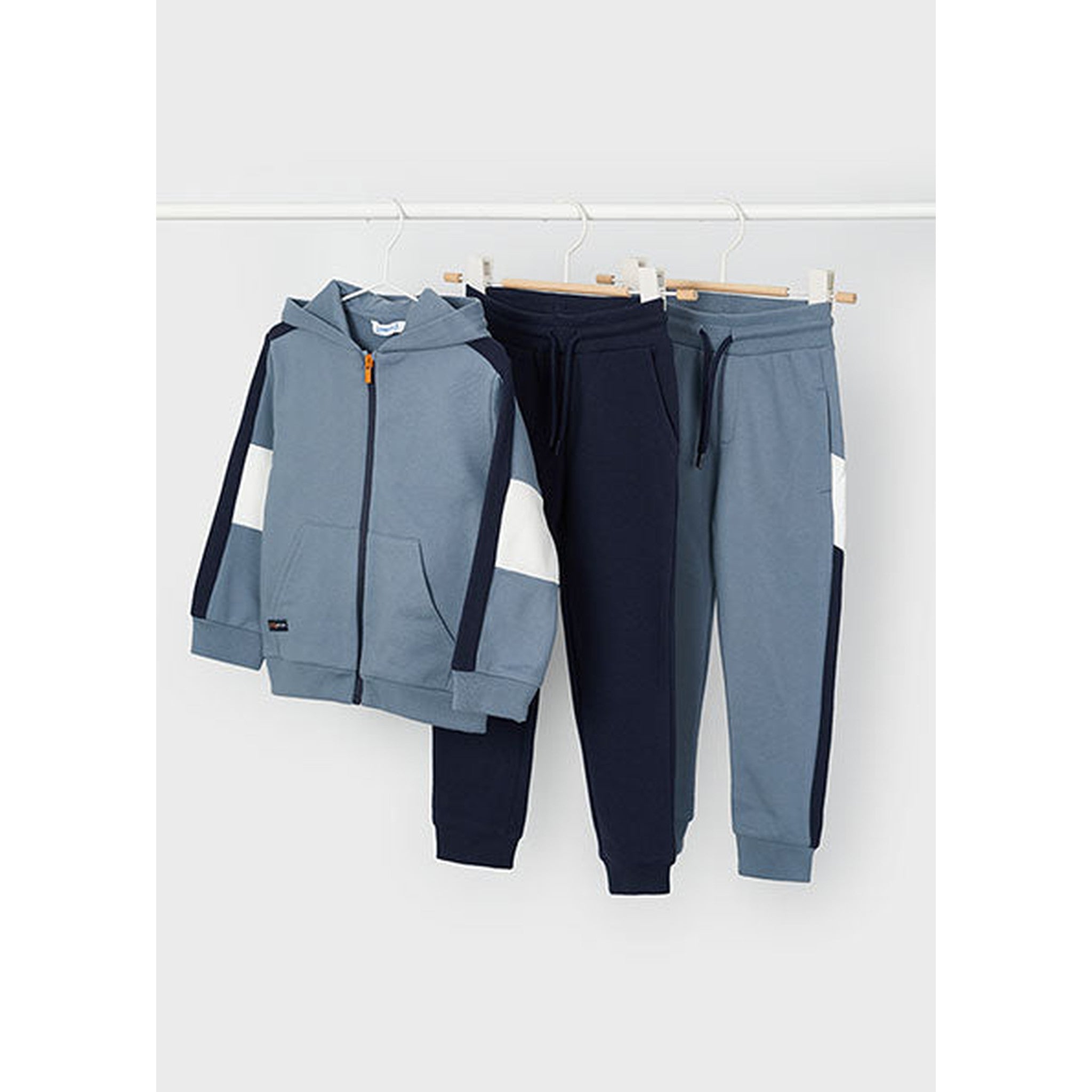 Three Pice Jogger Set