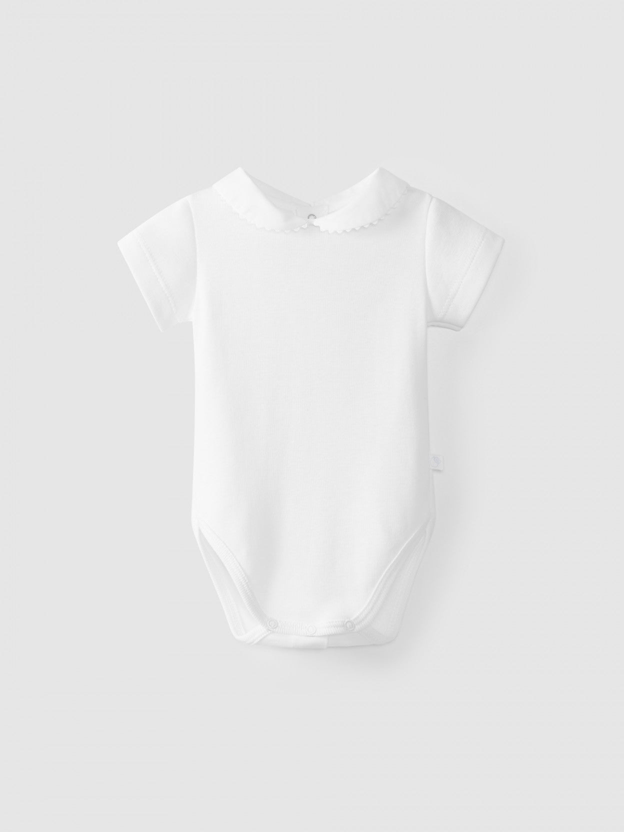 Short-sleeved bodysuit with Peter Pan collar