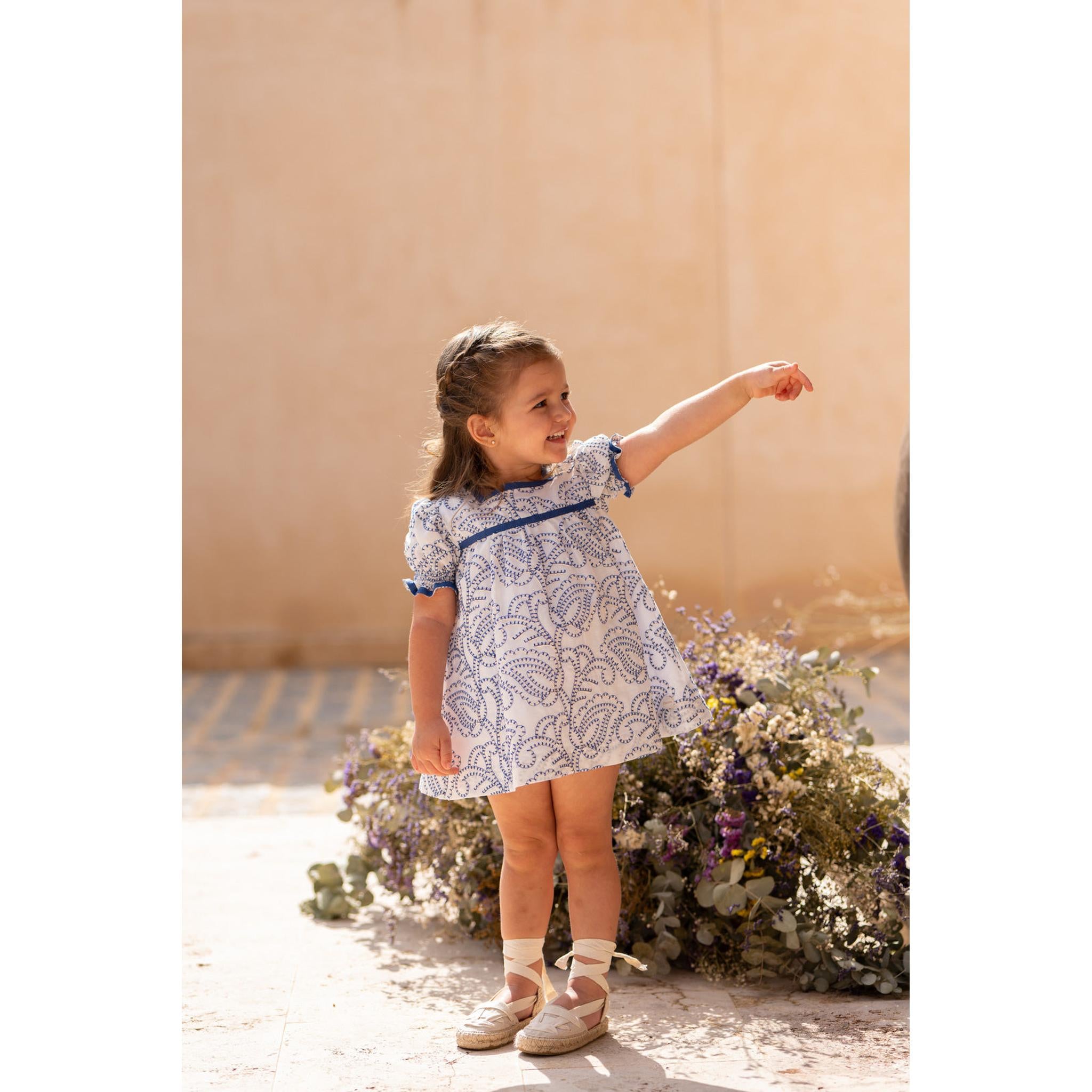 Vestido Bordado Bebe