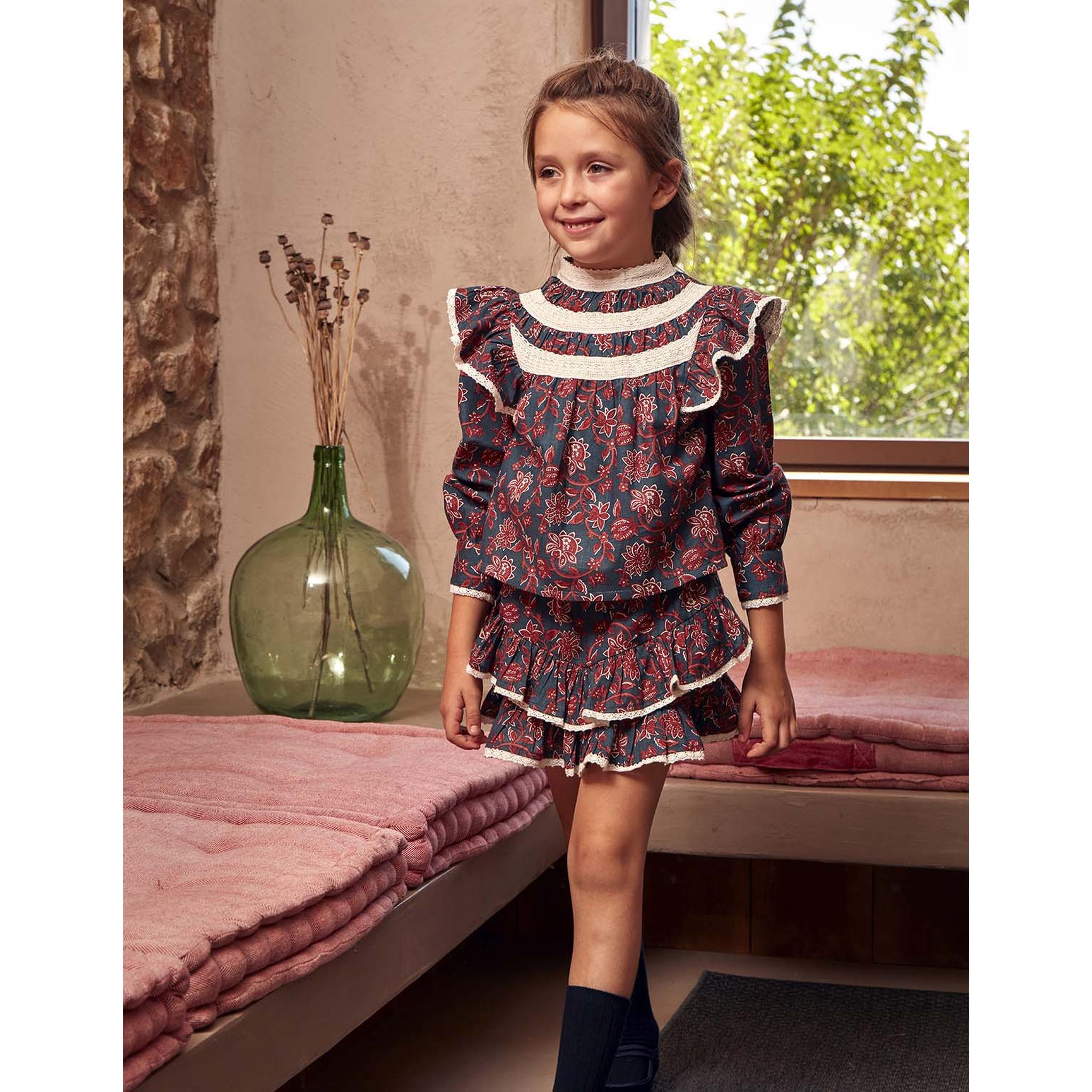 Vestido estampado de flores con volantes verde