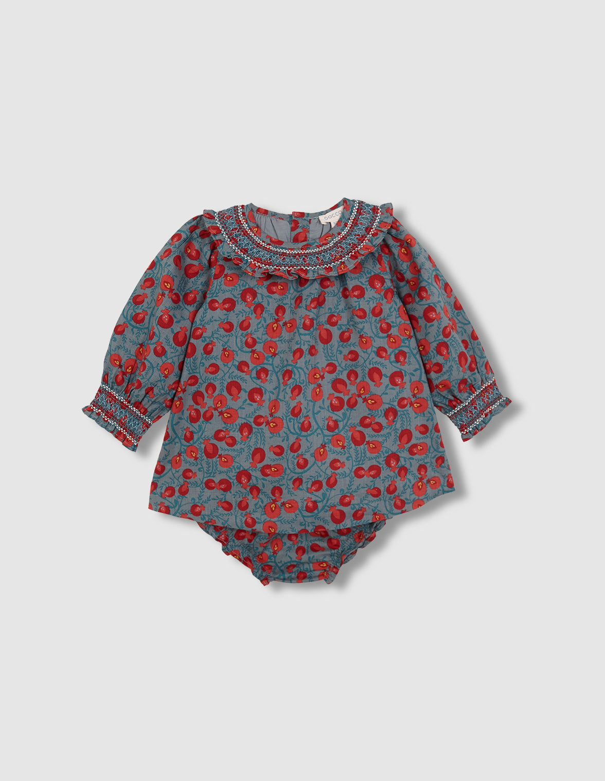 Vestido cuello nido de abeja