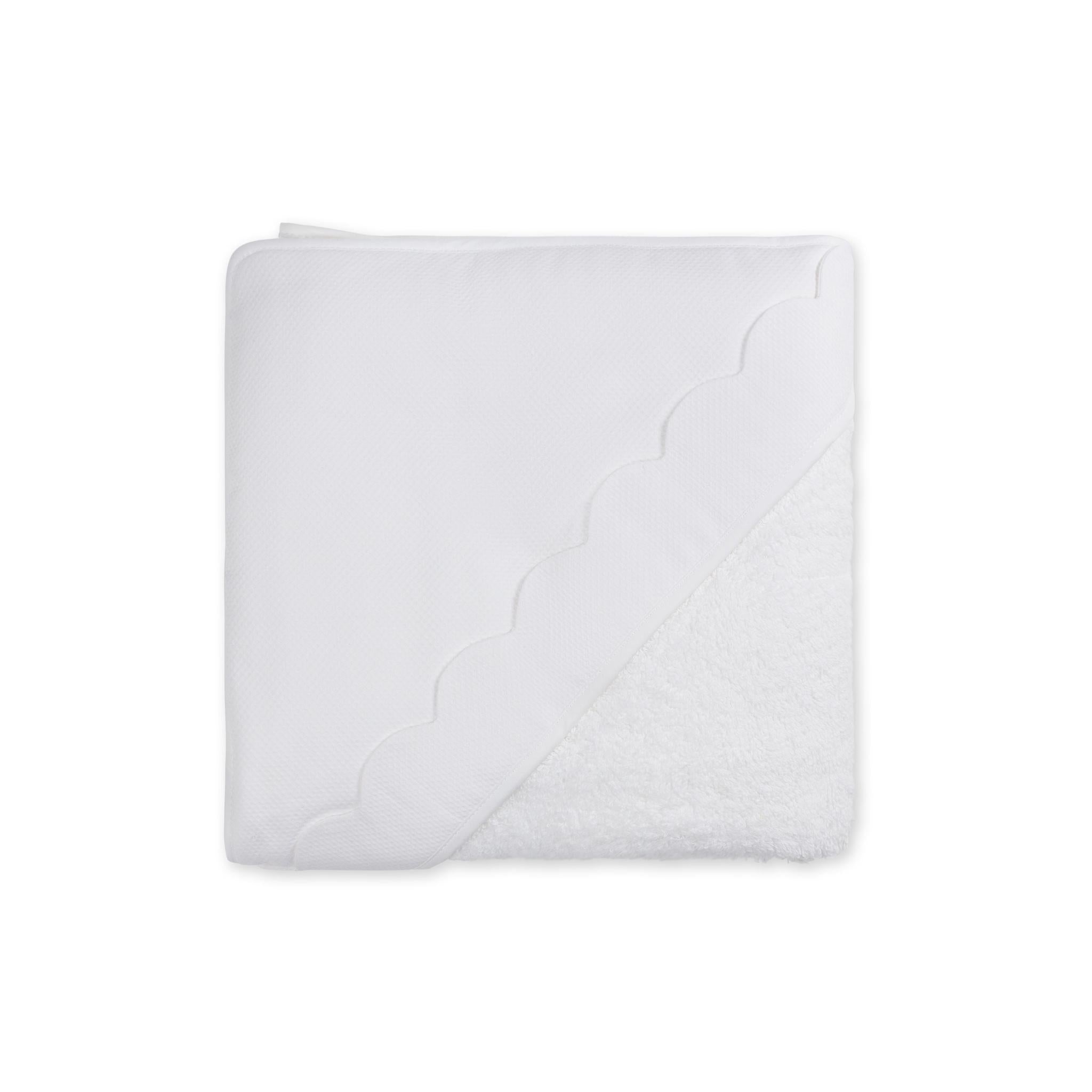 Scalloped Towel