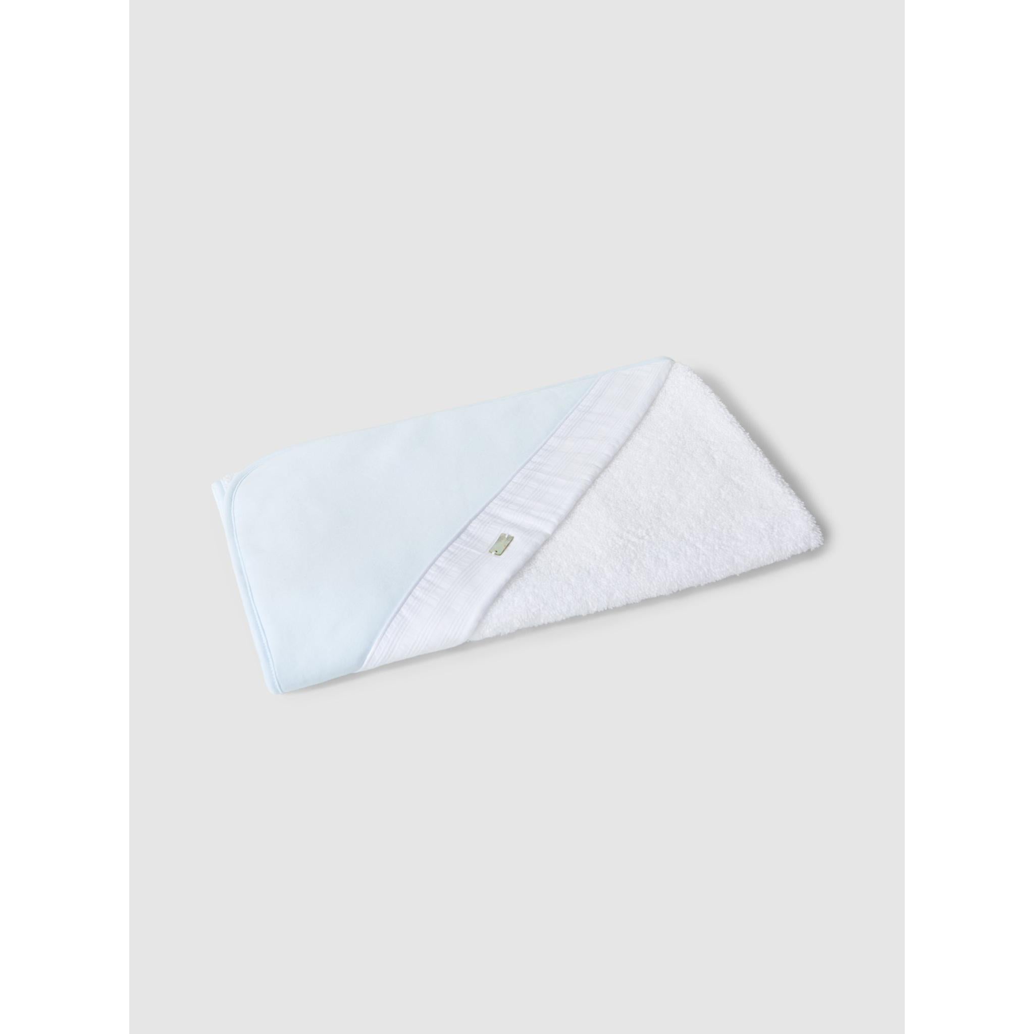 Bath towel detail in striped jacquard fabric