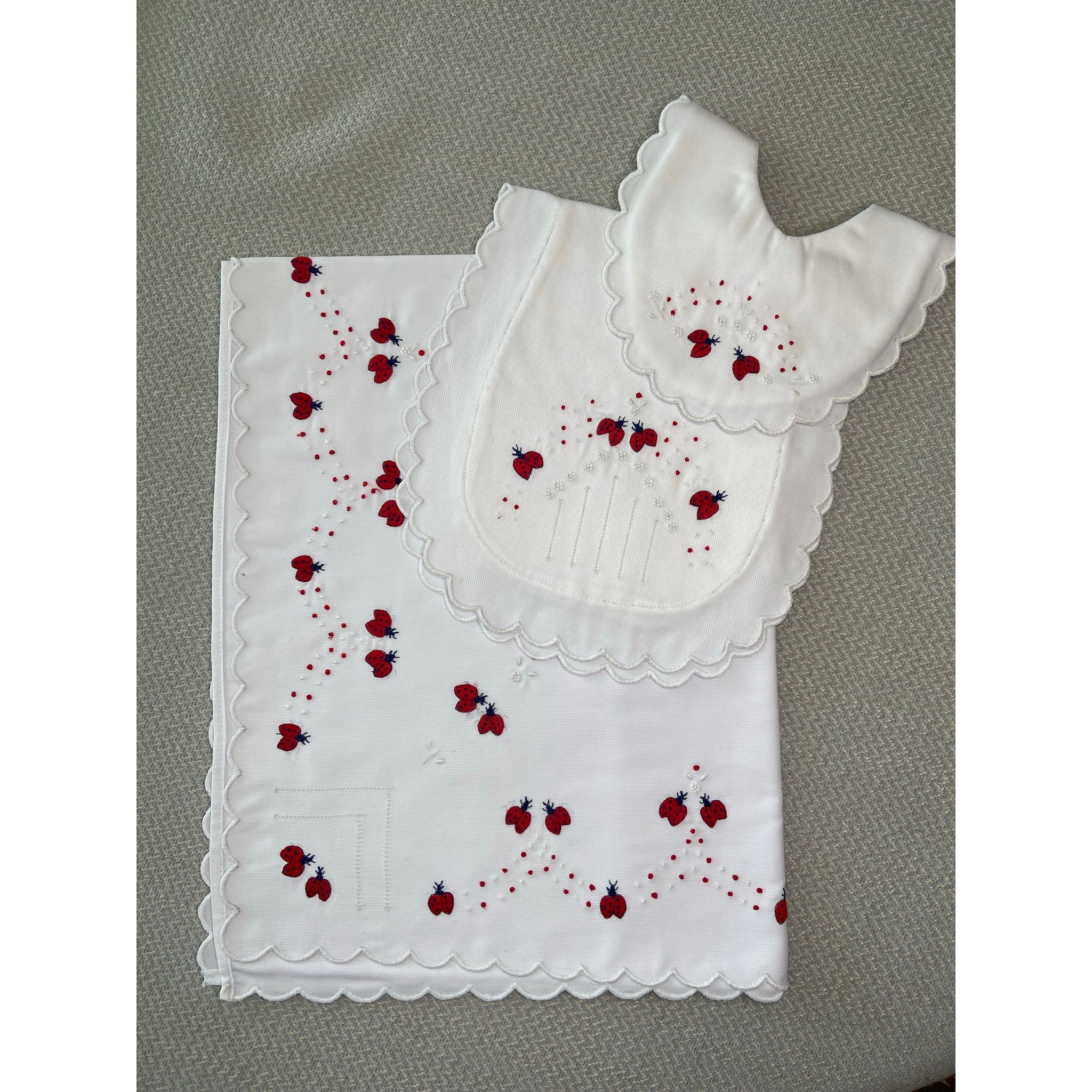 Hand Embroidered 2 Piece Set