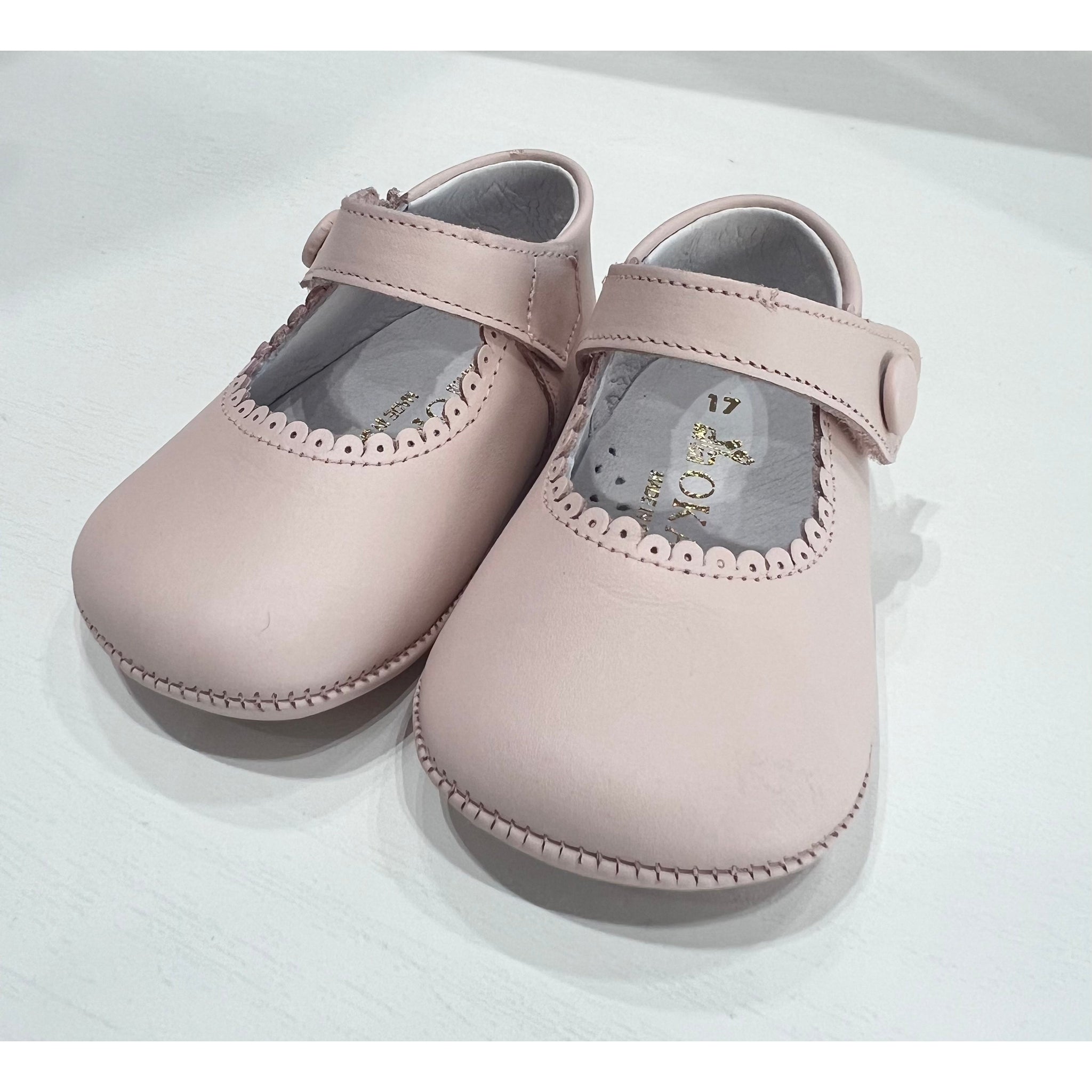 Mary Jane Leather Crib Shoes - Pink